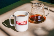 Atomo Coffee Remix - купаж, приготовленный на 50% из кофе без зерен и на 50% из арабики экологически чистого качества