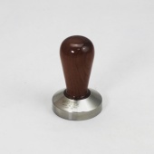 Темпер для кофе d58 мм MOTTA Bubinga 110 плоское стальное основание, ручка из лакированного дерева