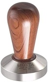 Темпер для кофе d58 мм MOTTA Bubinga 110 плоское стальное основание, ручка из лакированного дерева