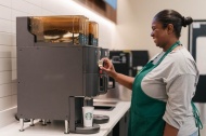 Starbucks инвестирует $450 млн в модернизацию магазинов в США