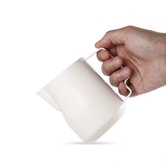 Питчер для молока MHW-3BOMBER Turbo Milk Pitcher White, 450 мл – профессиональный питчер для вспенивания молока и латте-арта