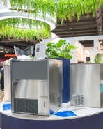 Льдогенераторы Brema для кофейни: типы льда, виды оборудования и как выбрать правильную модель