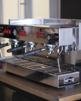 Кофемашина эспрессо рожковая La Marzocco Linea Classic S AV 2 группы 