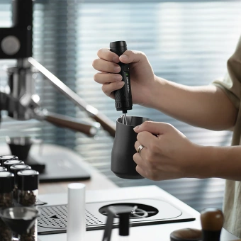 Ручной вспениватель молока MHW-3BOMBER Magician Handheld Milk Frother MF5893