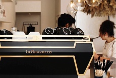 ﻿La Marzocco KB90 – профессиональная кофемашина для высоконагруженных кофеен