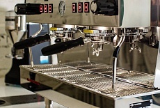 Кофемашина La Marzocco Linea Classic S AV 2: легенда третьей волны для вашей кофейни