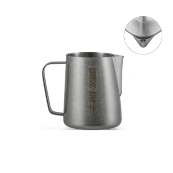 Питчер для молока MHW-3BOMBER Milk Frothing Pitcher 3.0 Silver Spot, 600 мл – профессиональный питчер для латте-арта из нержавеющей стали SUS304, P3015SS