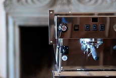 Кофемашина La Marzocco Linea Classic S AV 2: легенда третьей волны для вашей кофейни