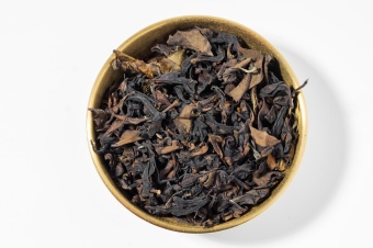 Чай НИТКА Темный улун Абхазский рубин