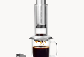Аналитический отчет: AeroPress Premium Glass & Metal — Эволюция легенды в стекле и металле Аналитический отчет: AeroPress Premium Glass & Metal — Эволюция легенды в стекле и металле