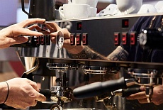 Кофемашина La Marzocco Linea Classic S AV 2: легенда третьей волны для вашей кофейни