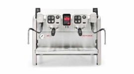 Компания Astoria покажет на выставке World of Coffee в Женеве новую компактную 2-групповую кофемашину AB200 Compact
