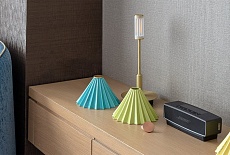 Лампа-капельница Origami, с помощью которой можно приготовить ещё и кофе.