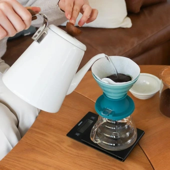 Воронка иммерсионная керамическая для приготовления кофе HARIO  SSDC-02-TRT, цвет: Tropical Turquoise