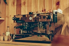 Кофемашина La Marzocco Linea Classic S AV 2: легенда третьей волны для вашей кофейни