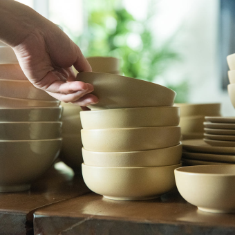 Тарелка Loveramics Er-go! 14 см D068-112BMS Low Bowl (L) (Matte Sand), цвет матово-песочный (2)