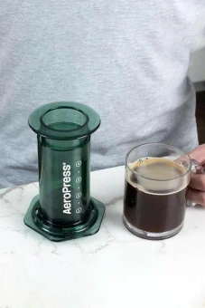 Кофеварка ручная Аэропресс (Aeropress) Clear Colors Coffee Press, цвет: зеленый