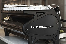 La Marzocco Strada X: Технологическое совершенство, рожденное на улицах