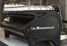 Смерть секундомера и магия ионизации: как La Marzocco Strada X меняет правила игры в эспрессо Смерть секундомера и магия ионизации: как La Marzocco Strada X меняет правила игры в эспрессо