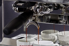 ﻿La Marzocco KB90 – профессиональная кофемашина для высоконагруженных кофеен