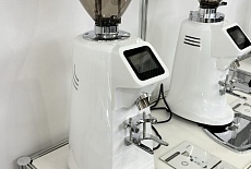 Новые кофемолки JieXing JX-680P, JX-680 Mini и JX-683 – обзор новинок ПИР 2025