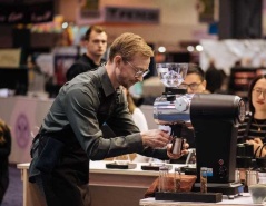 Mazzer приветствует Чемпиона World Brewers Cup Мартина Вельфа в качестве посла бренда