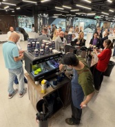 Эволюция сервисных моделей на рынке кофемашин: Стратегическое руководство по аренде для бизнеса и HoReCa