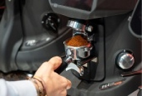 Полный гид по кофемолкам Fiorenzato F64: E, EVO, PRO, XGi и Sense — какую выбрать для кофейни