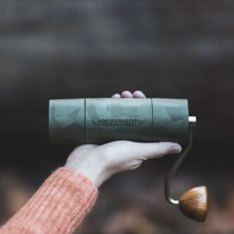 Кофемолка ручная Comandante Trailmaster Forest Х25