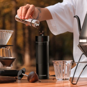 Ручная кофемолка MHW-3BOMBER Precision R3 Pro Manual Coffee Grinder — профессиональный помол для эспрессо, пуровера и альтернативного кофе G5847B