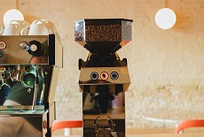 Кофемолка La Marzocco Swan: Экспертный отчет о характеристиках и технологических инновациях